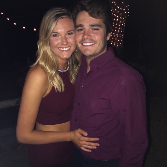 Maroon two piece formal dress - Picture 4 of 4